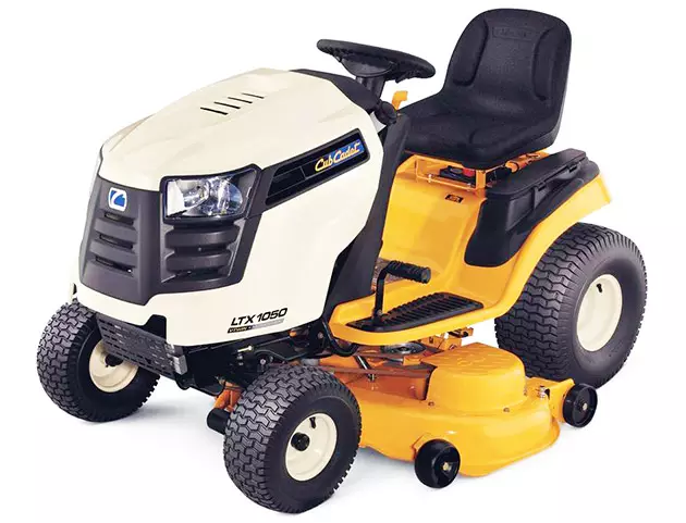 Cub Cadet LTX 1050