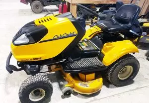 Cub Cadet i1046 Zero-turn mower