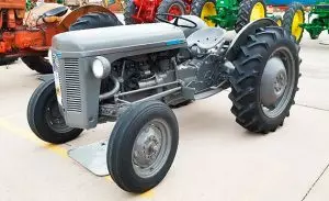 Ferguson TO-30 Row-Crop Tractor