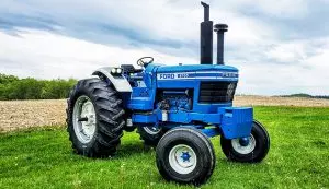 Ford 9700 Row-Crop Tractor