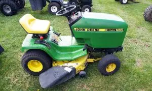 John Deere 185 Lawn tractor