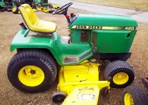 John Deere 420 Garden Tractor