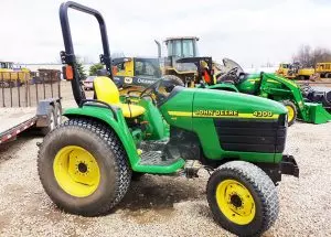 John Deere 4300 Compact Utility Tractor