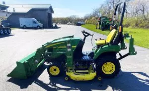 John Deere 2305 Sub-Compact Utility Tractor