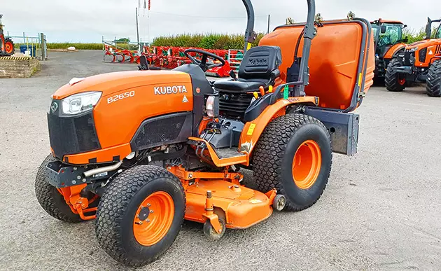 Kubota B2650 Compact Utility Tractor