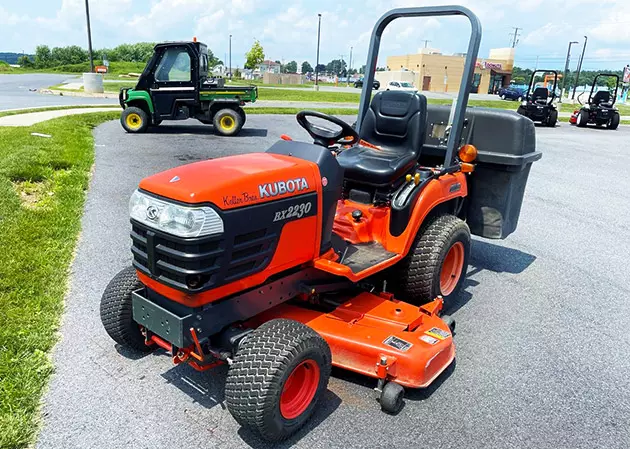 Kubota BX2230 Sub-Compact Utility Tractor