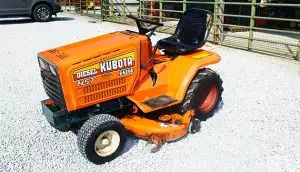 Kubota G4200 Garden Tractor