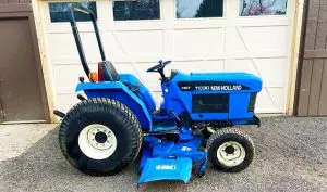 New Holland TC30 Compact Utility Tractor