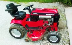 Wheel Horse 520-H Garden Tractor